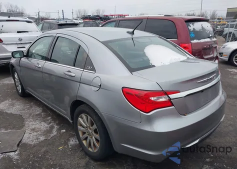 2013 Chrysler 200 Touring из США, поврежденный, VIN 1C3CCBBB2DN729063